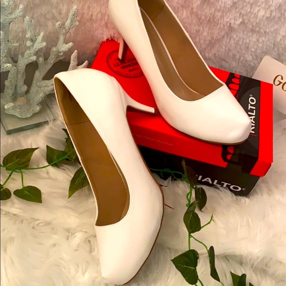 4 inch pumps